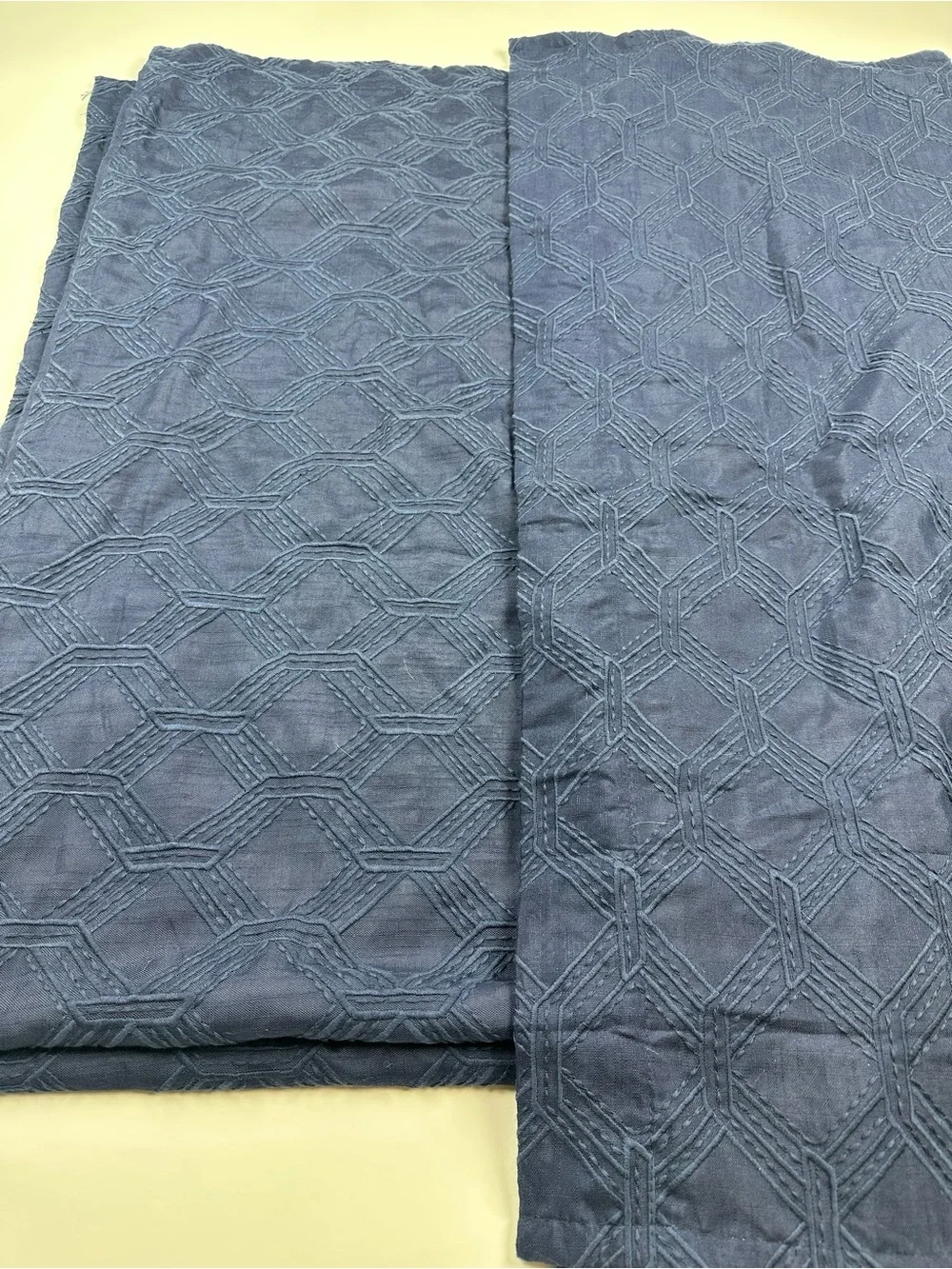 Everhome Embroidered Diamondweave Blue Blackout Curtain 50 x 95 inches